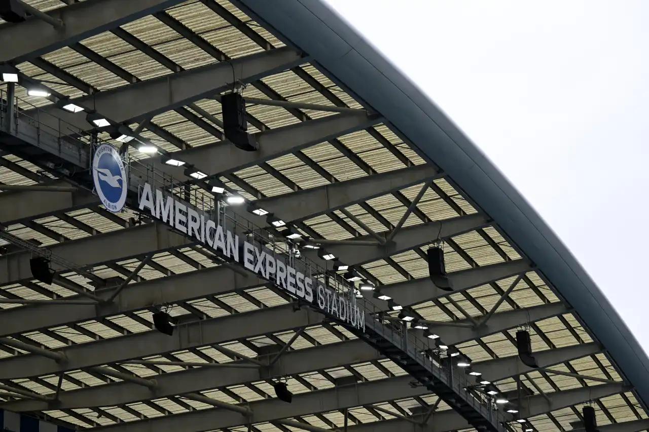 生的家人和, 东看台上层 生的家人和, 东看台上层