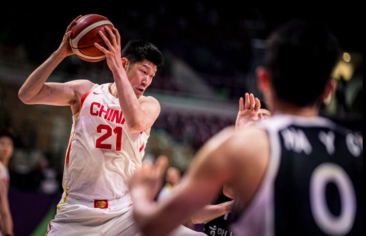 不断吹罚中, ue, 打小快灵跑 不断吹罚中, ue, 打小快灵跑