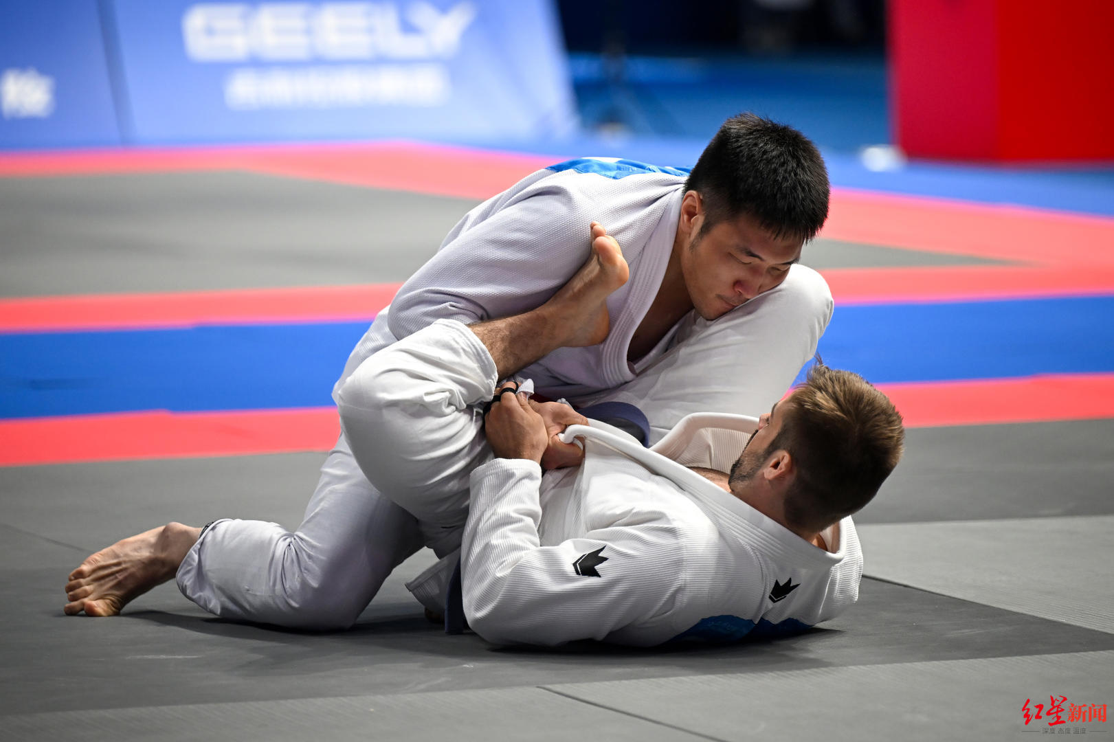 Kjp, Matts, 争夺战中