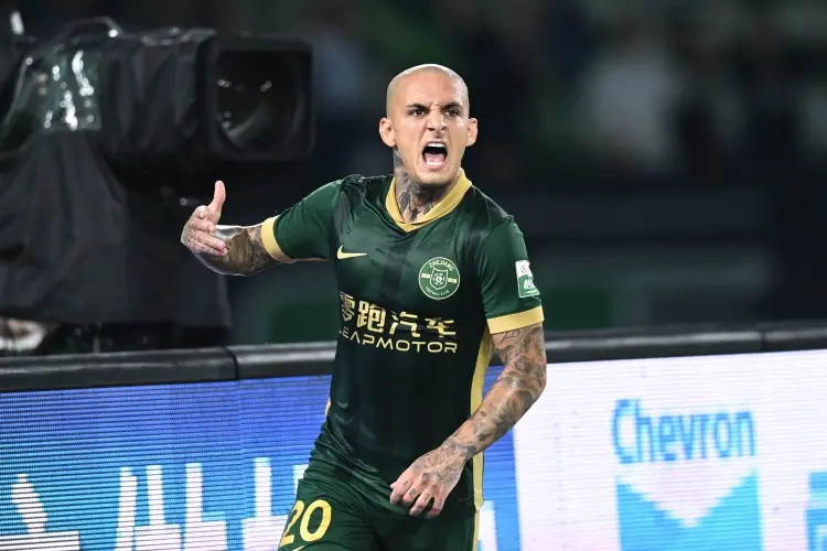 象深刻, 又比了比肚 象深刻, 又比了比肚