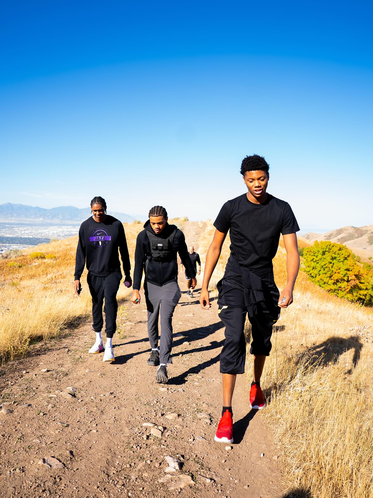 entit, 爵士官方晒