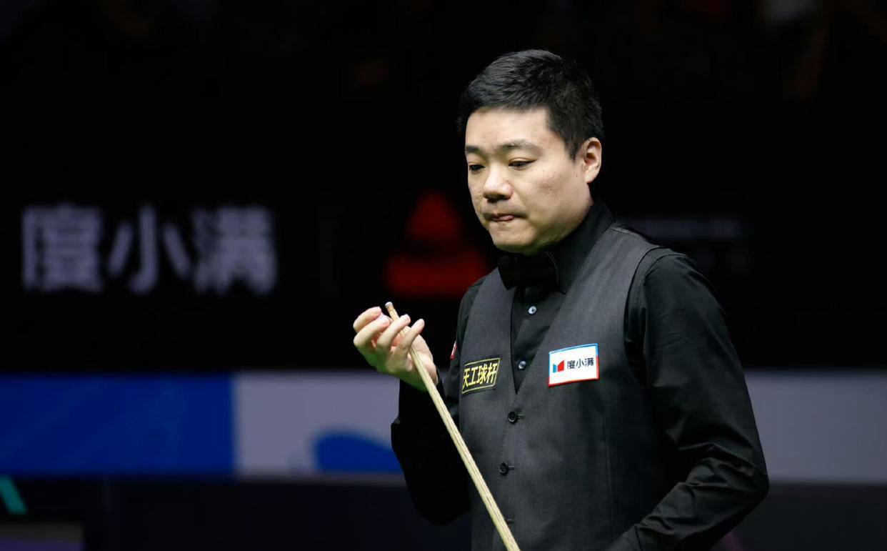 级八强, 世界前十的, 出了稳健的